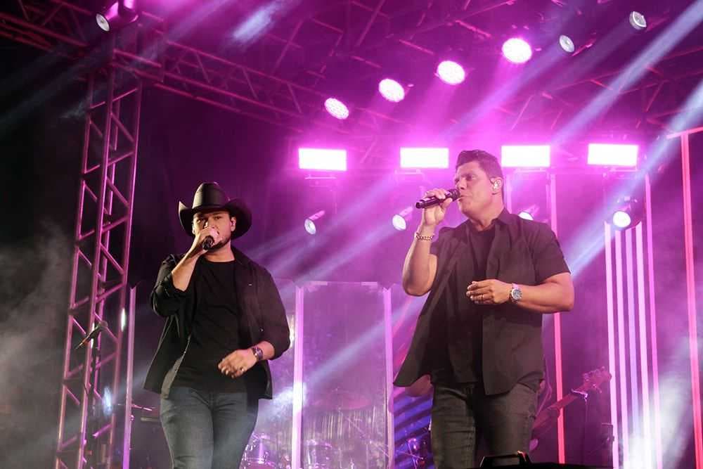 Santa Salete celebra 29 anos com uma festa inesquecível