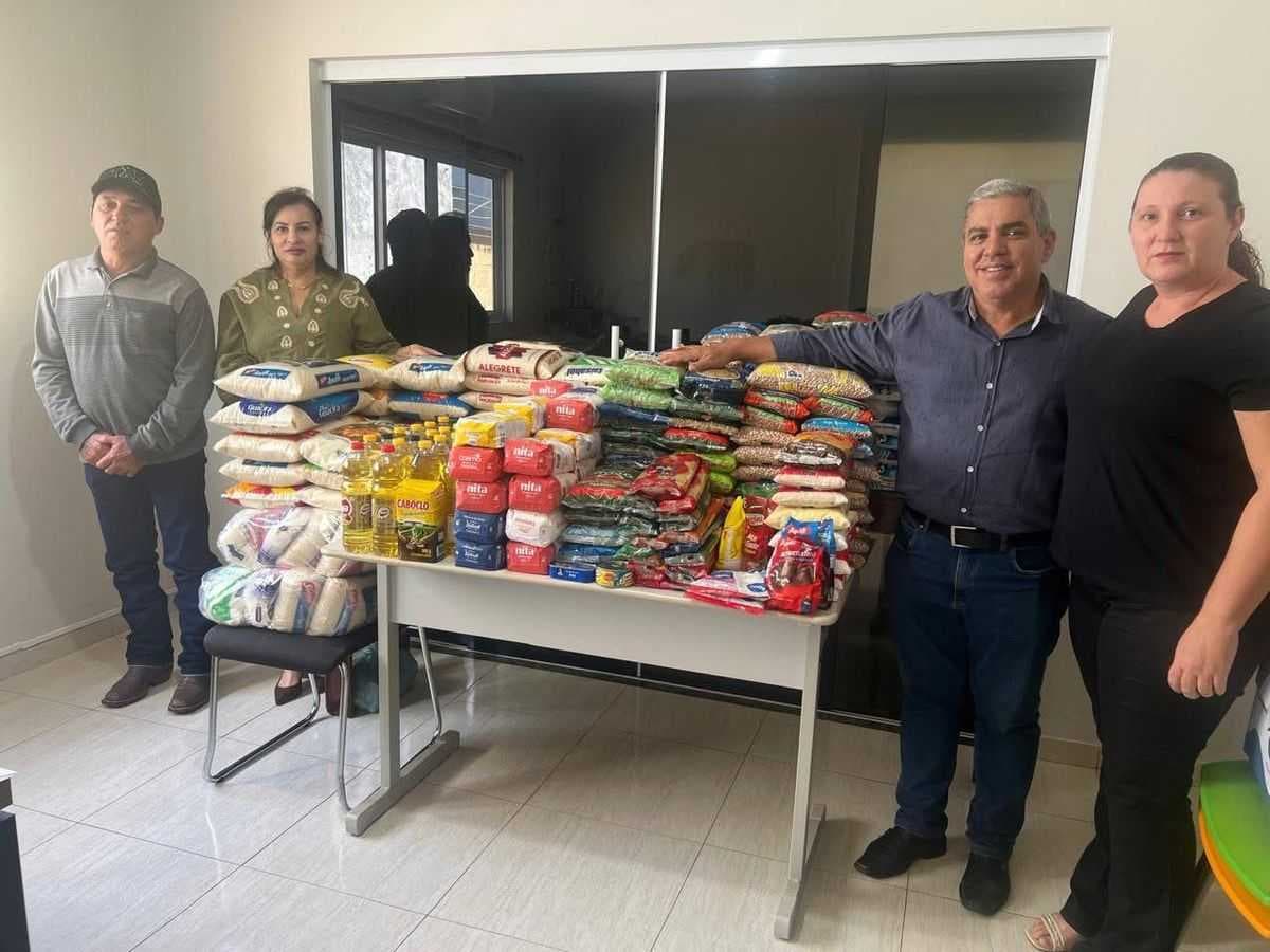 Fundo Social de Santa Rita D’Oeste recebe alimentos arrecadados na Estância Celso Viudes