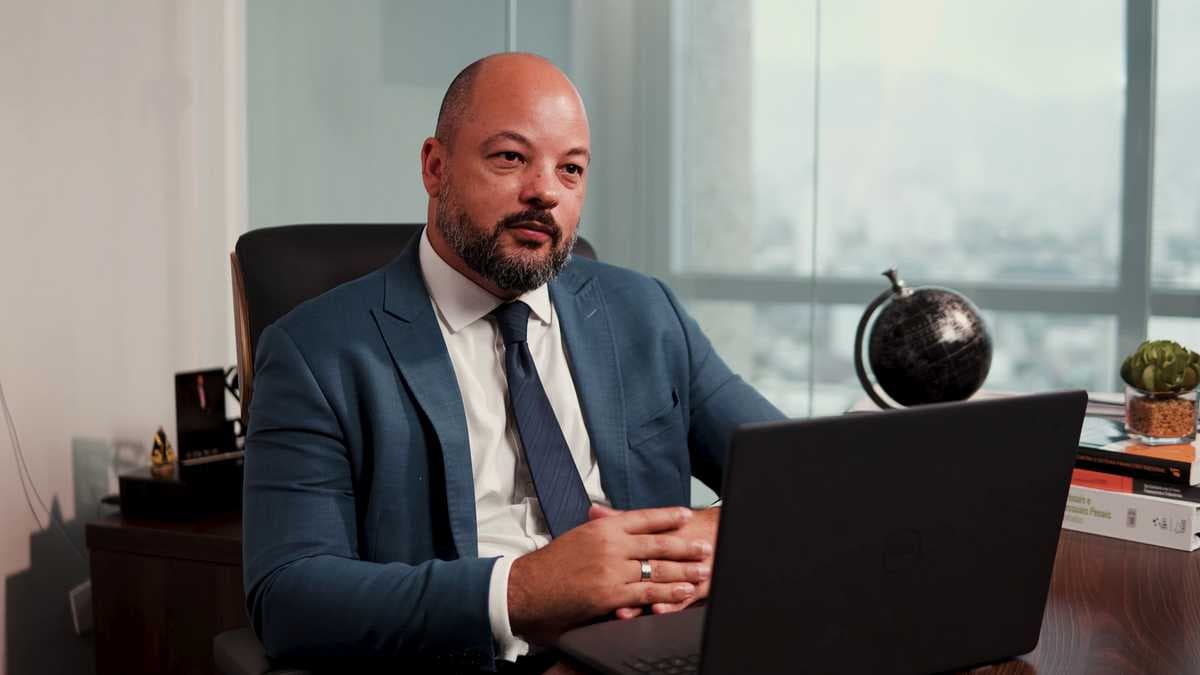 O golpe das falsas corretoras e o uso de Inteligência Artificial para enganar investidores