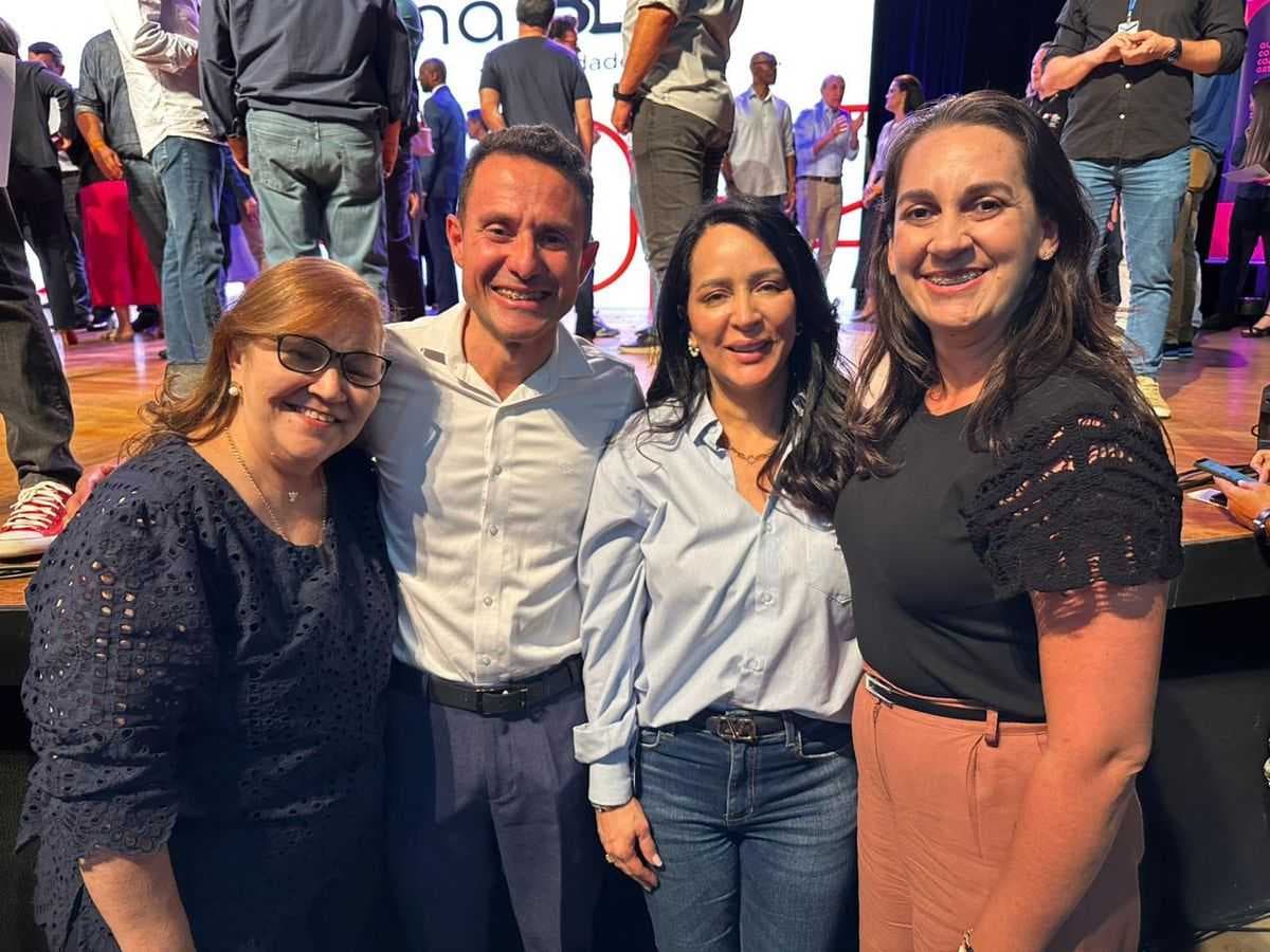 Comitiva de Santa Salete participa de evento do Governo de SP e garante mais de R$ 1 milhão em investimentos