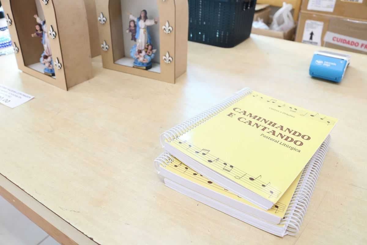 Diocese de Jales lança nova edição do Livro de Cânticos “Caminhando e Cantando”