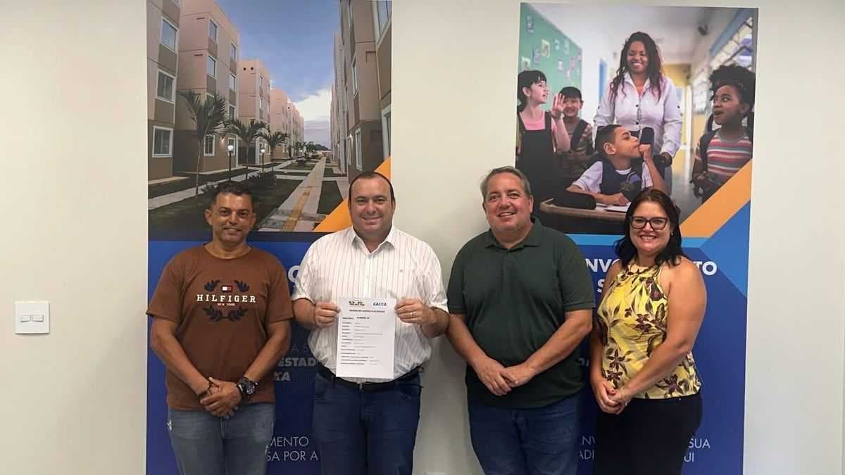 Rubineia também assinou convênio para construção de 20 casas habitacionais