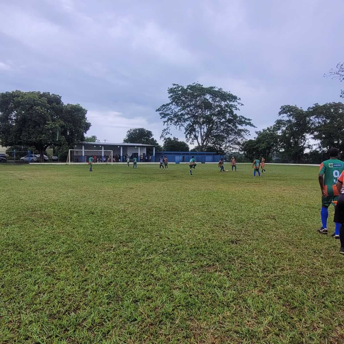 Mesmo sob chuva, 3ª rodada do 4º Campeonato de Futebol Master acontece em Santa Salete