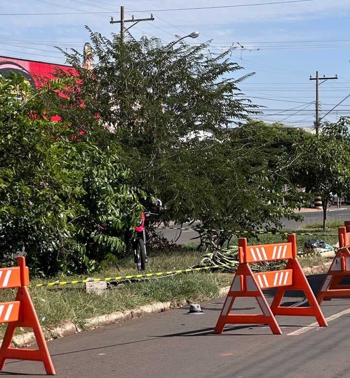 Idoso morre após ser atropelado por moto em avenida de Ilha Solteira